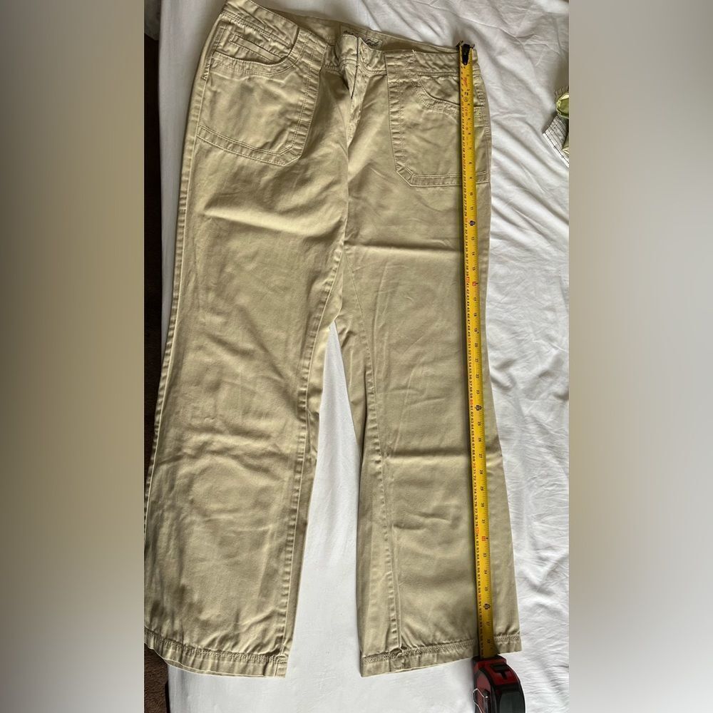 Low waist, size 13/14 but 12 is more true size - Picture 12 of 16